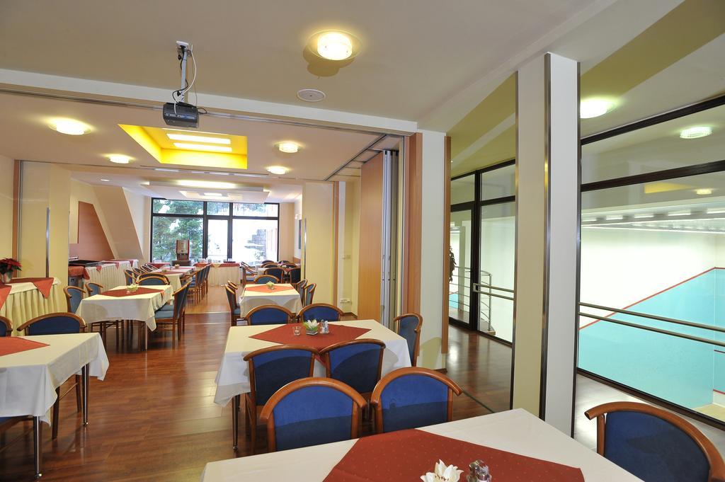 Hotel Brizky Jablonec nad Nysą Zewnętrze zdjęcie