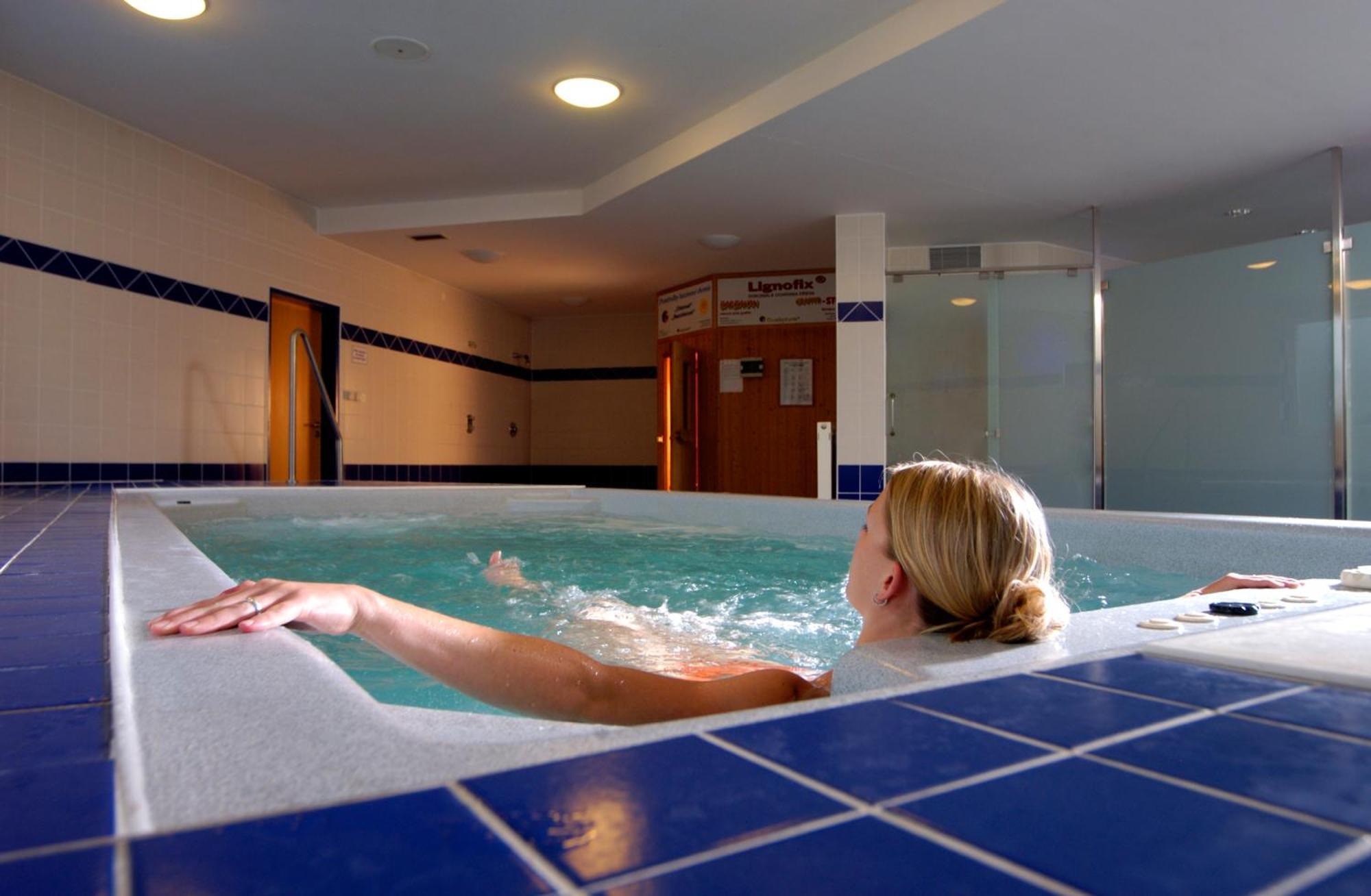 Hotel Brizky Jablonec nad Nysą Zewnętrze zdjęcie