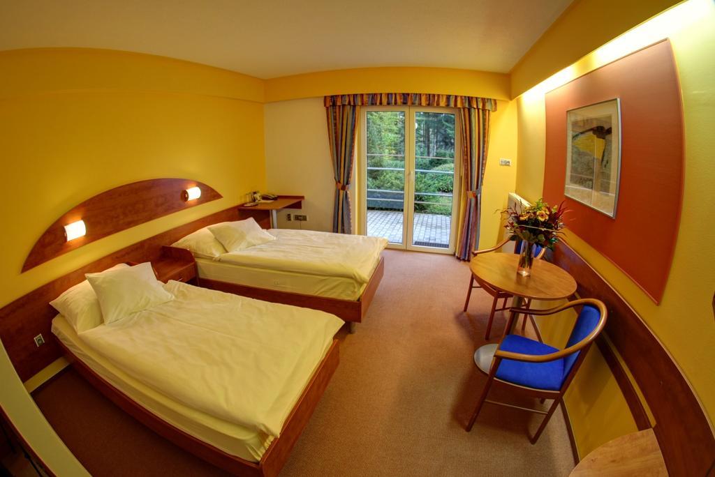 Hotel Brizky Jablonec nad Nysą Pokój zdjęcie